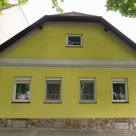 Einhaus Am See Руст Экстерьер фото
